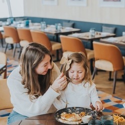 Family dining 