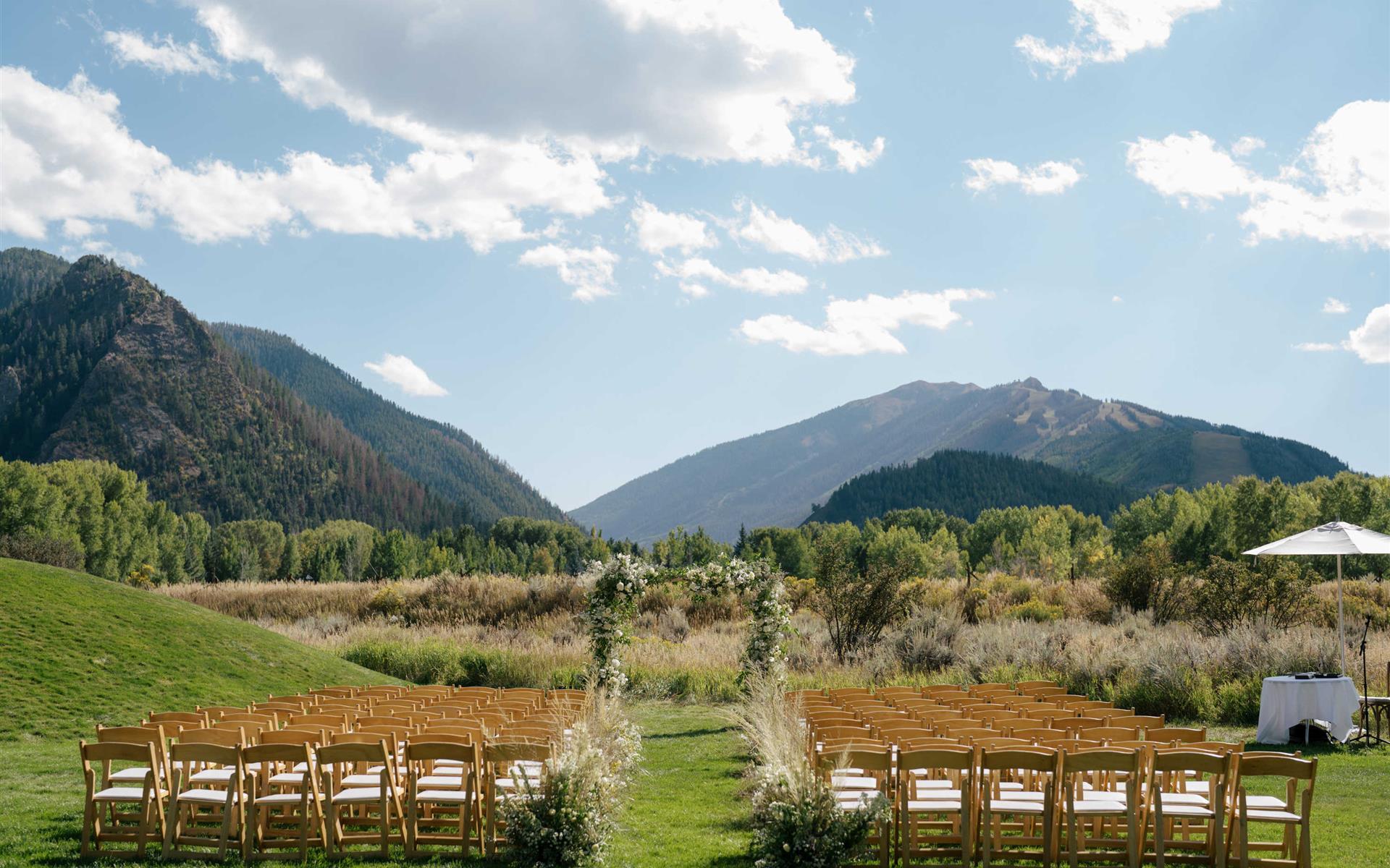 Anderson Park Wedding Aisle